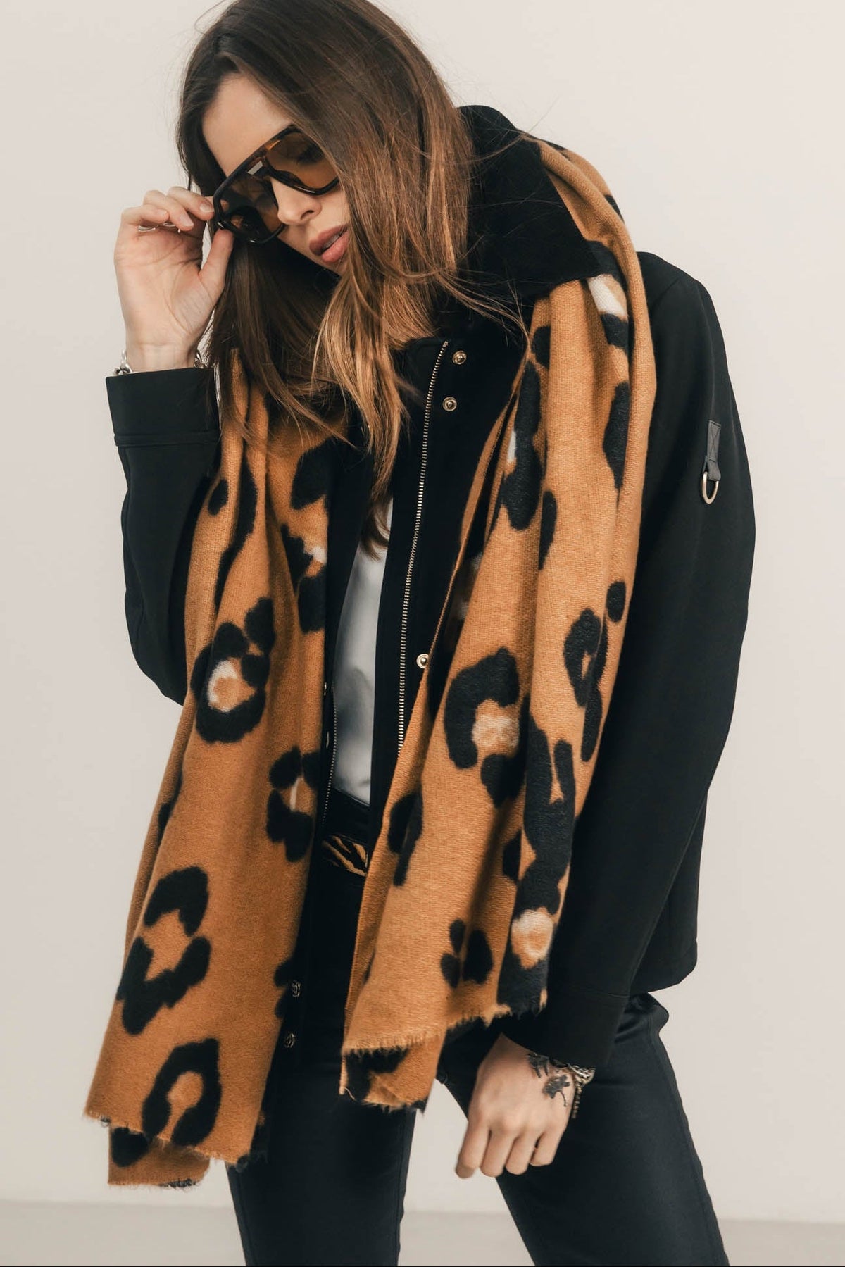 Étole léopard camel maxi - 1