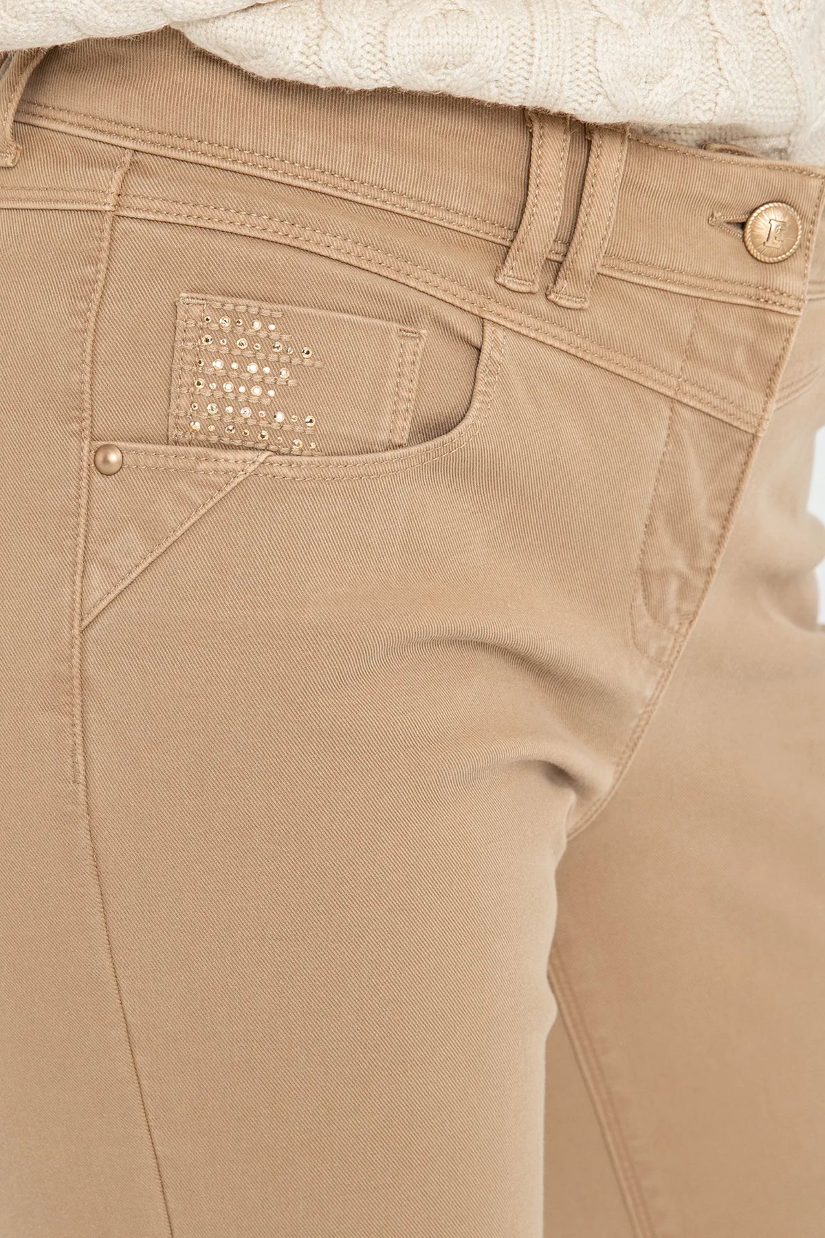 Pantalon slim beige coupe fittée - 2