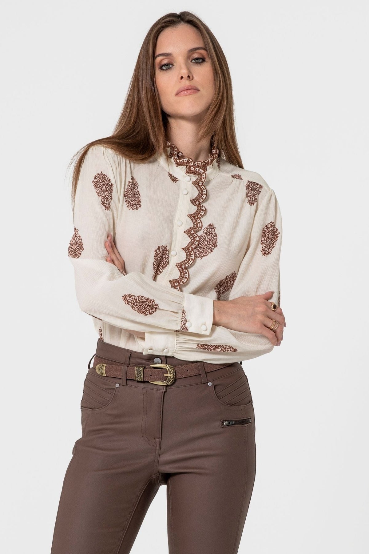 Chemise esprit jabot et imprimé choco - 1