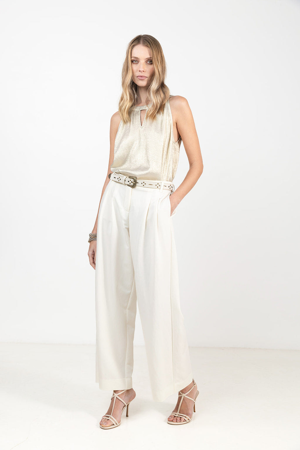 Pantalon écru large fluide élégant - 2
