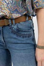Jean bleu slim avec broderies - 2