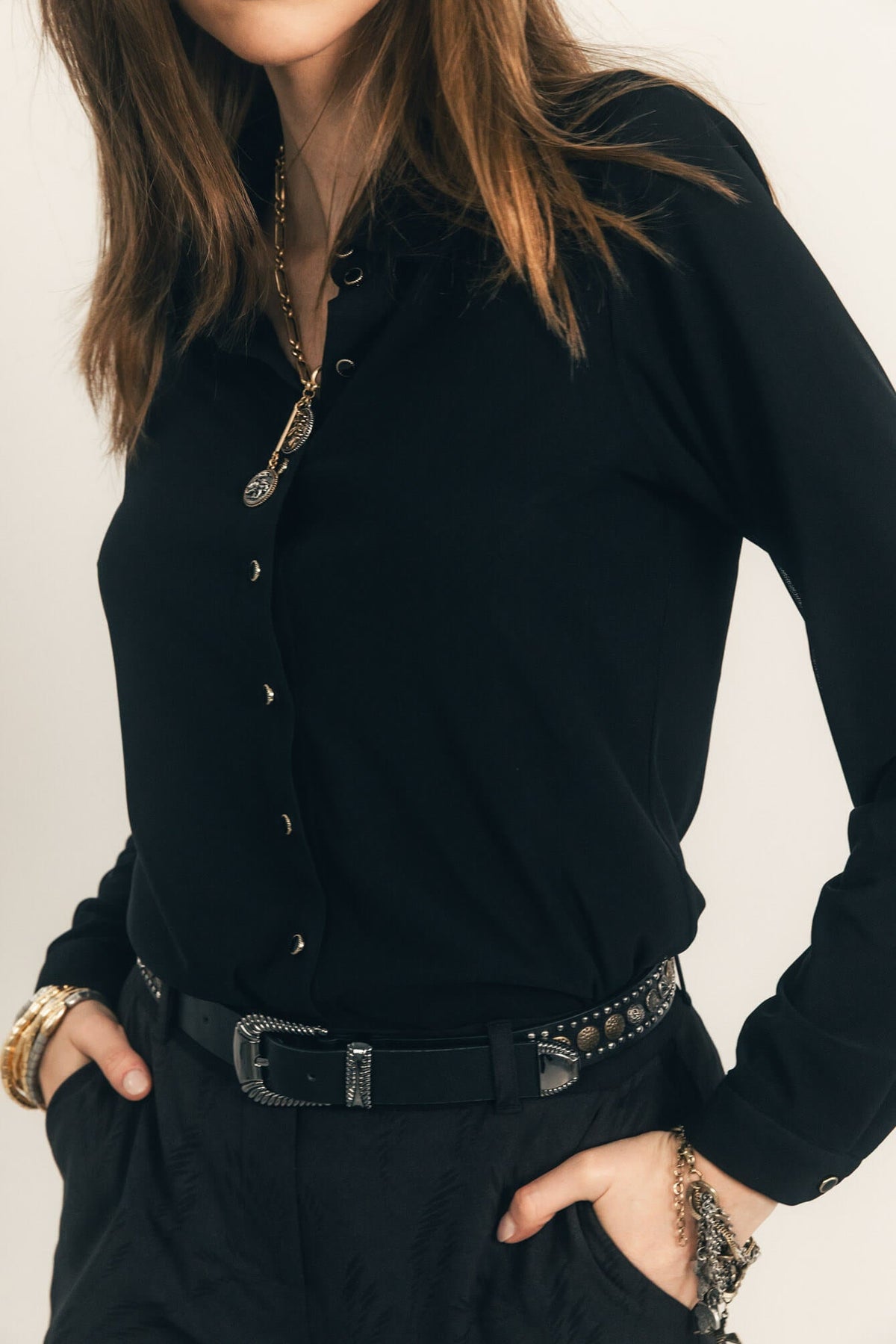 Chemise noire maille minimaliste - 2