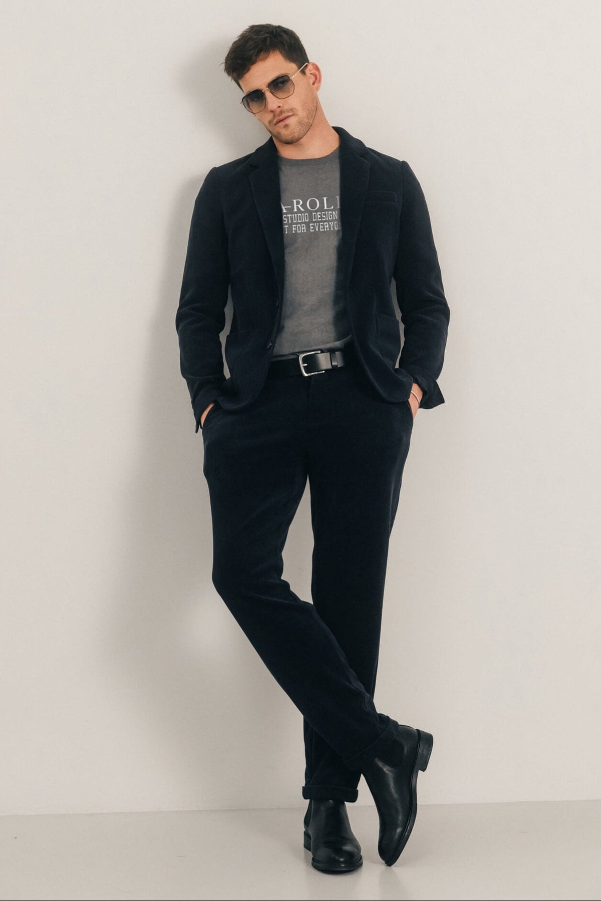 Pantalon navy velours côtelé fuselé - 1