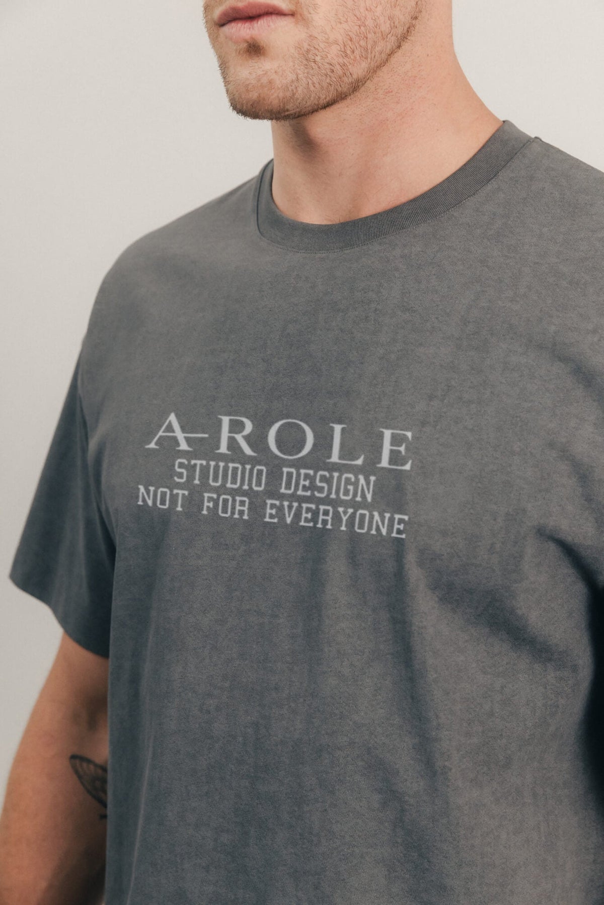 Tee-shirt gris print graphique - 2