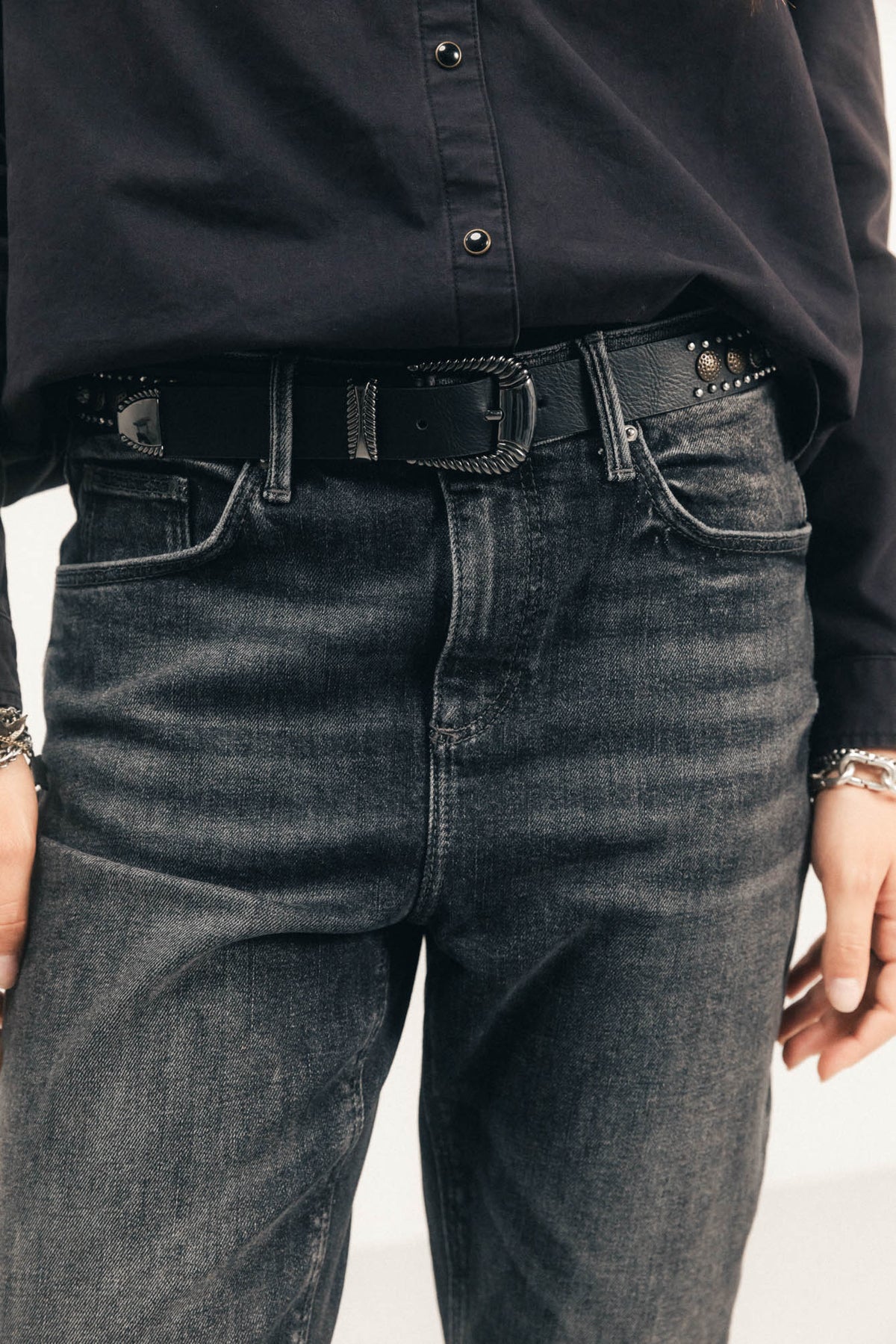 Jean cropped noir délavé taille mi-haute - 2
