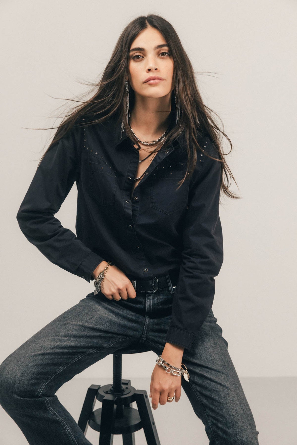 Chemise noire western à clous - 1