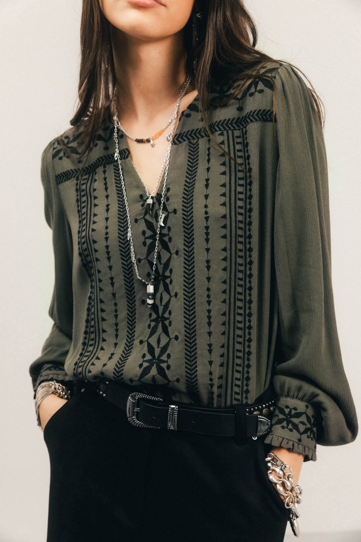 Blouse kaki bohème brodée - 2