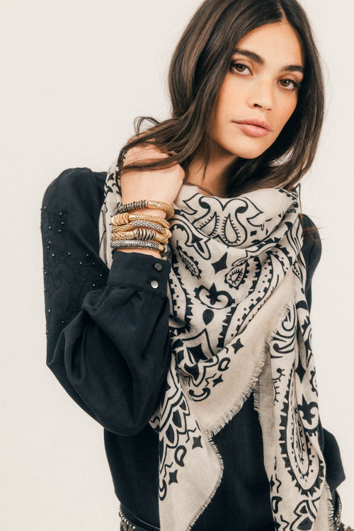 Carré beige imprimé bandana rock - 1